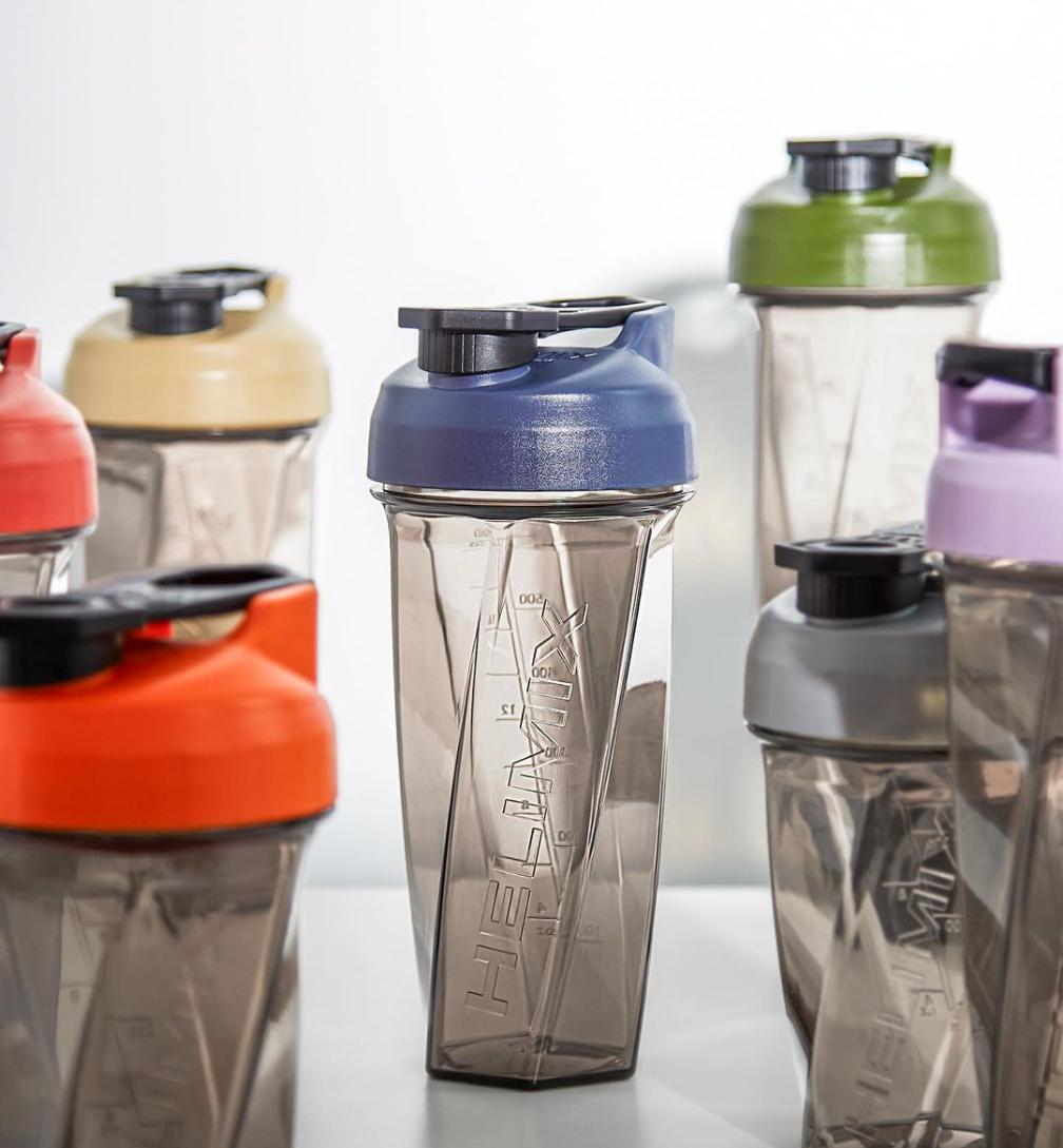 Premium shaker bottle 700ml - Buy Online at Best Price in Pakistan